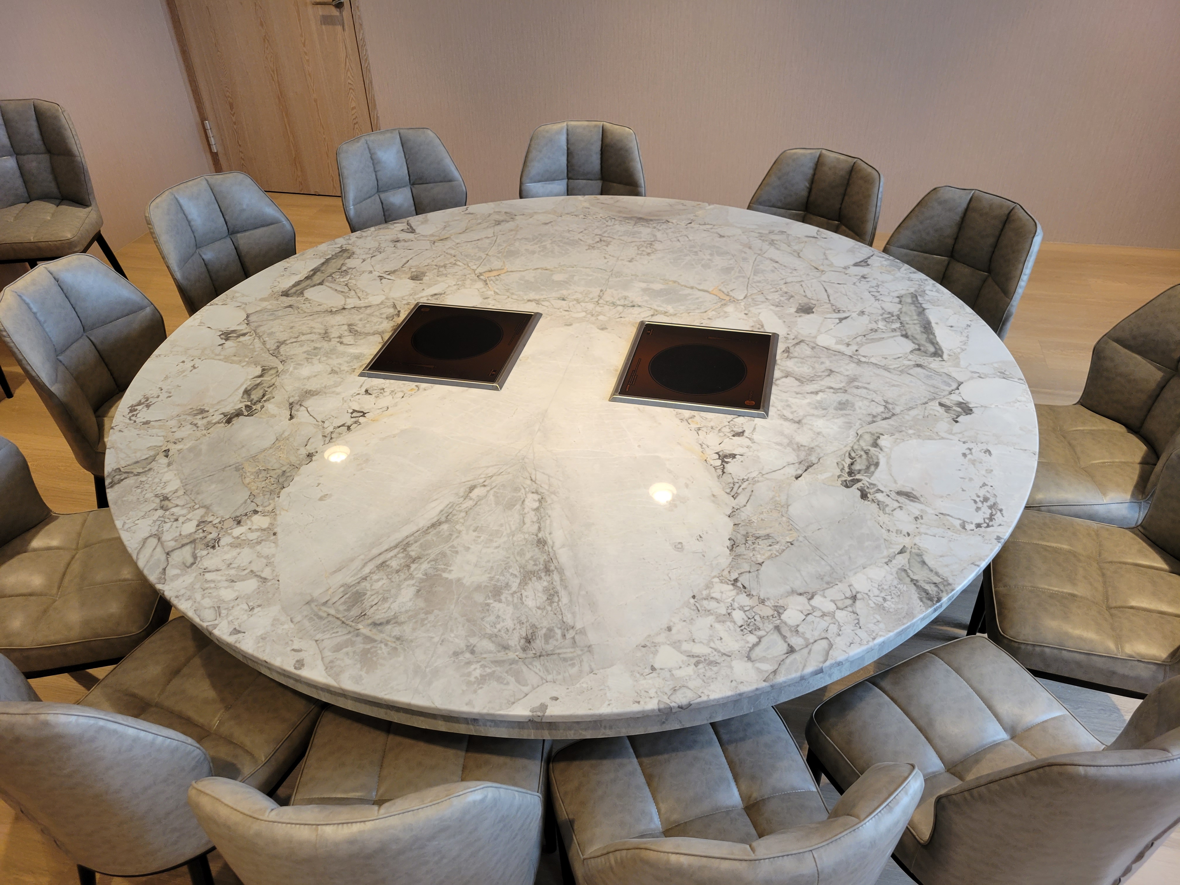 商用客製餐桌01